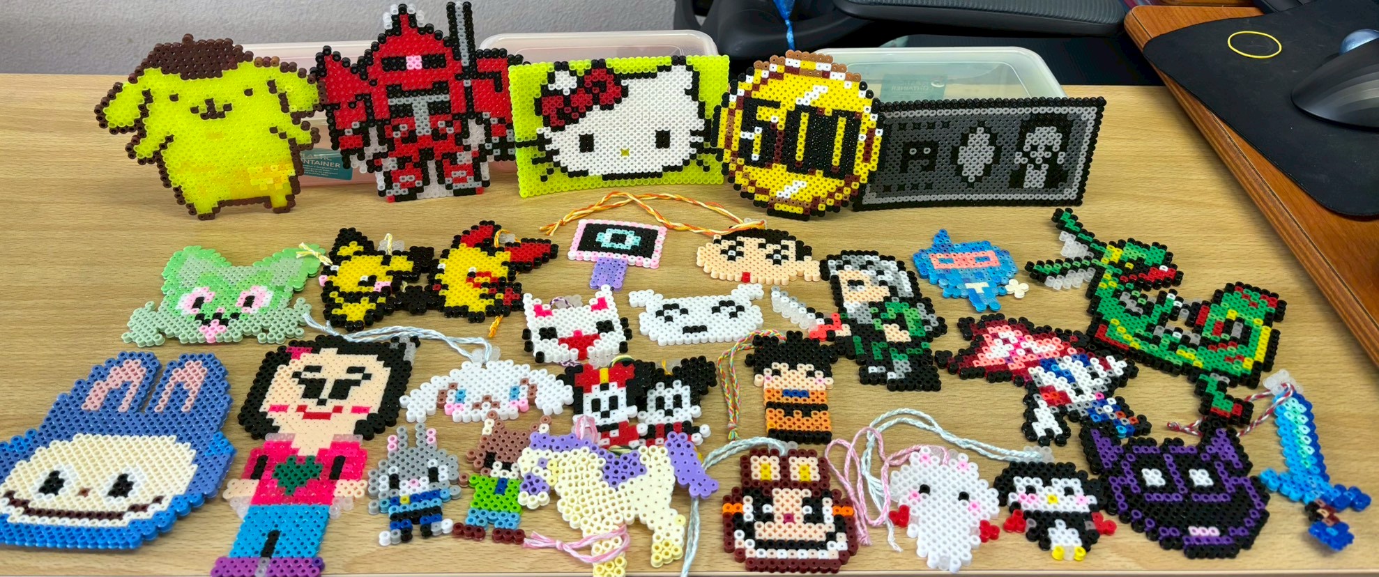 3月の活動:完成したアイロンビーズ作品